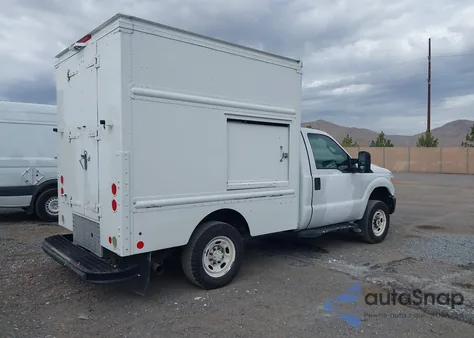 2015 Ford F-250 Xl из США, поврежденный, VIN 1FDBF2B6XFED21720